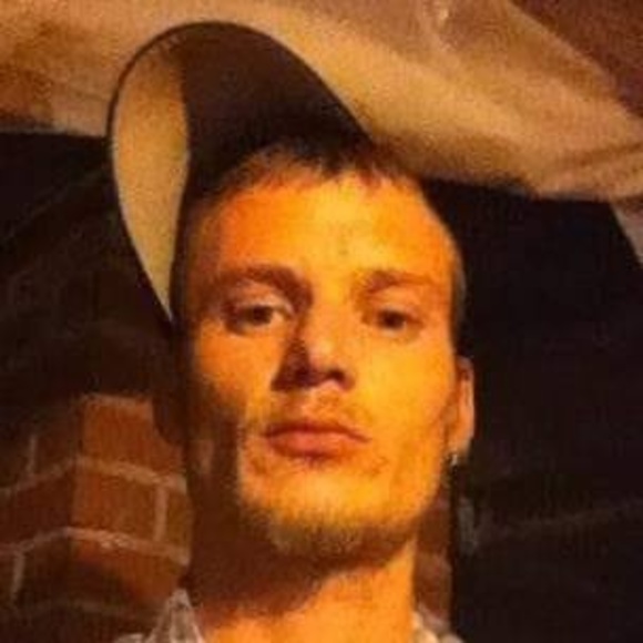 Meet your Posher, Josh - Picture 1 of 1